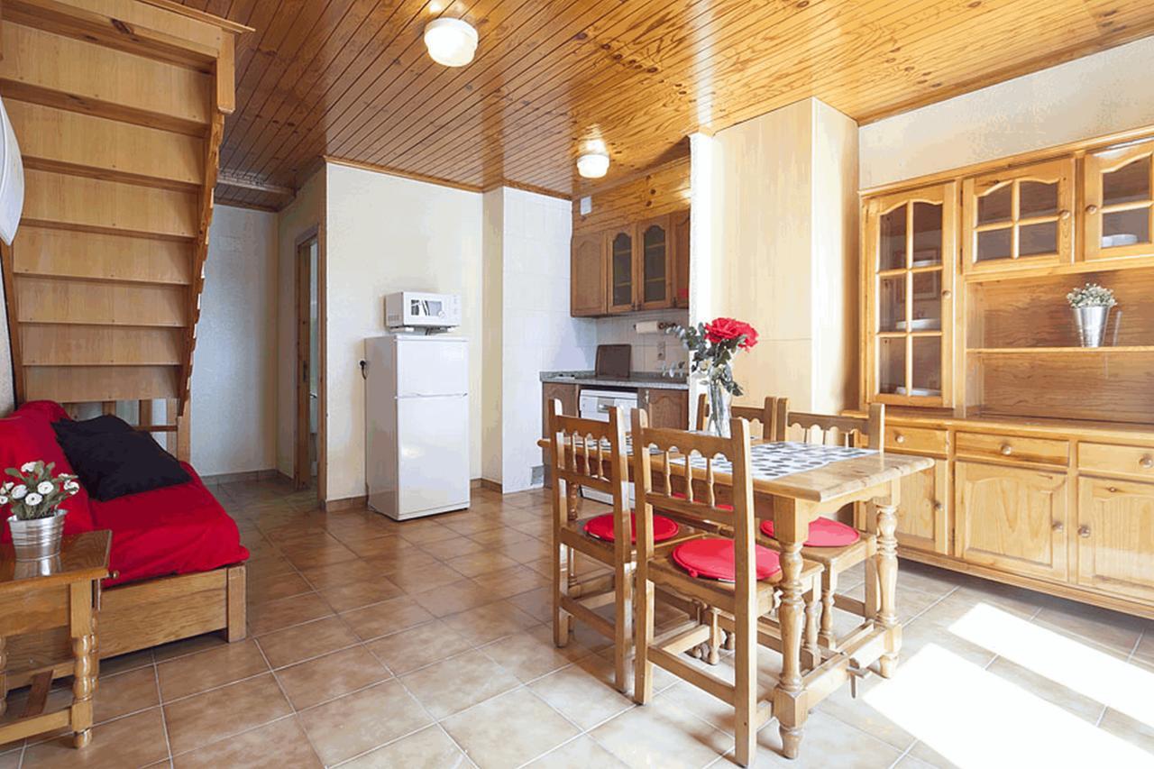Apartamentos Deusol Soldeu Rum bild